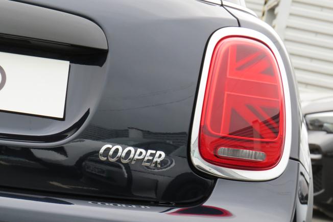 MINI Hatch Photo 25