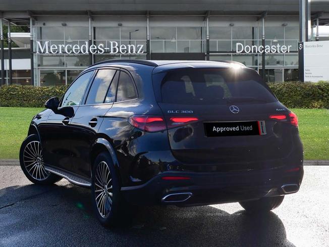 MERCEDES-BENZ Glc Photo 2