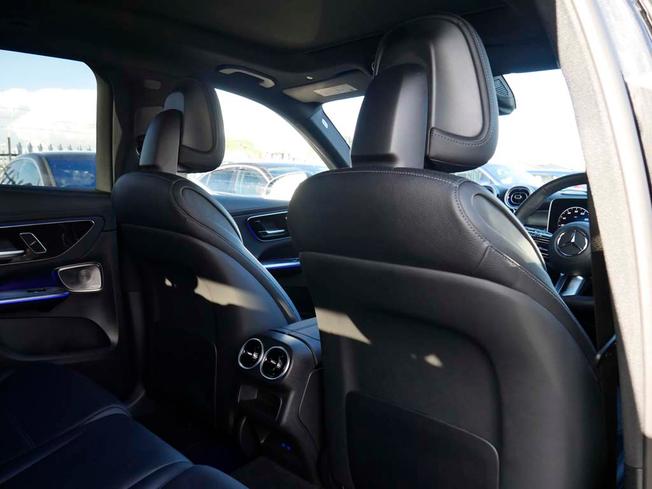 MERCEDES-BENZ Glc Photo 40