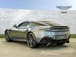 ASTON MARTIN DBS Photo 2