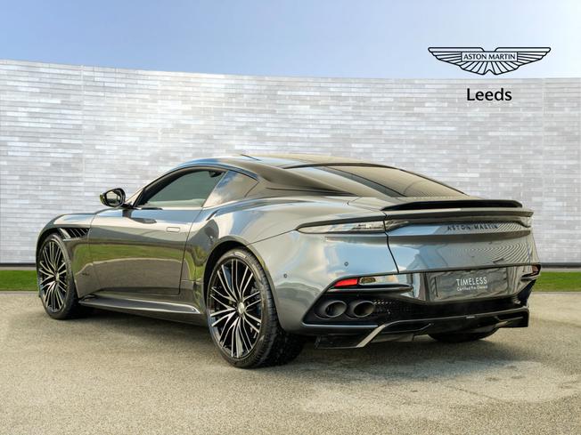 ASTON MARTIN DBS Photo 2