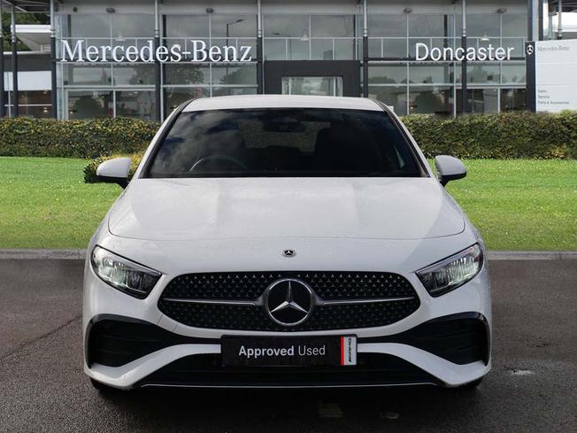 MERCEDES-BENZ A Class Photo 10