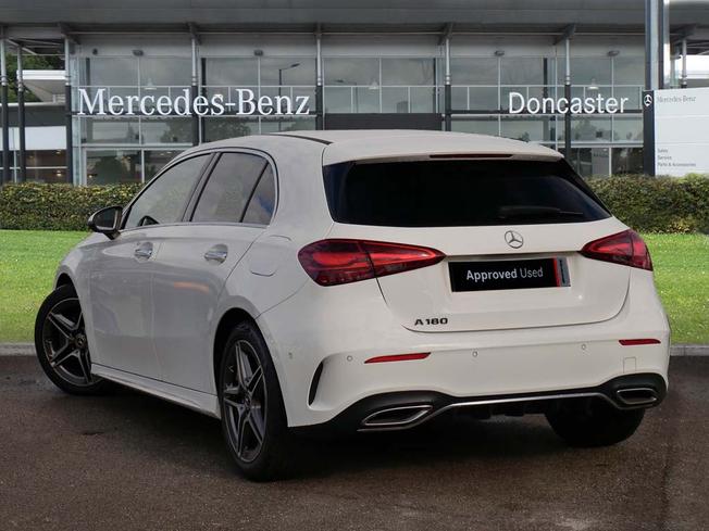 MERCEDES-BENZ A Class Photo 2