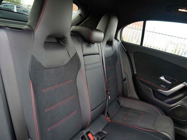 MERCEDES-BENZ A Class Photo 36