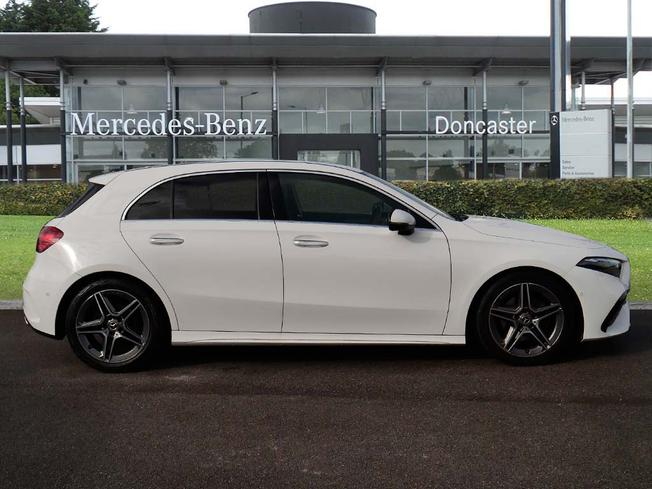 MERCEDES-BENZ A Class Photo 7