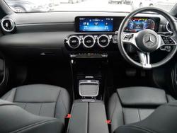 MERCEDES-BENZ Cla Class Photo 5
