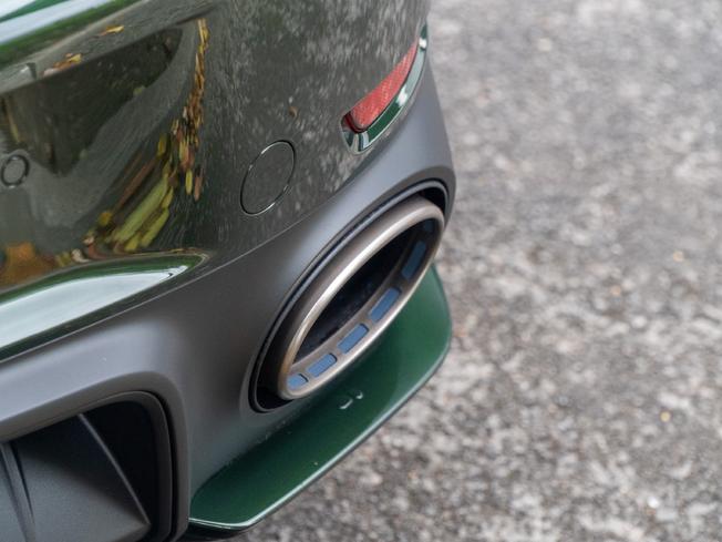 PORSCHE 911 Photo 17