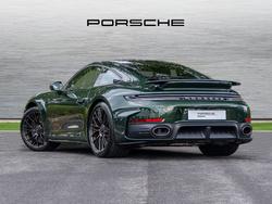 PORSCHE 911 Photo 2