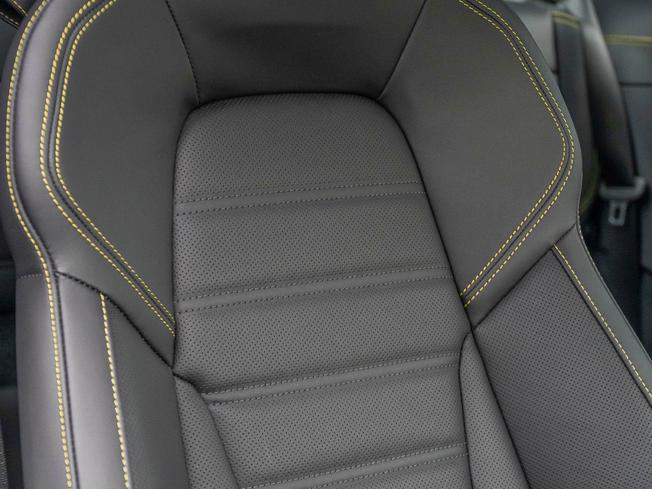 PORSCHE 911 Photo 25
