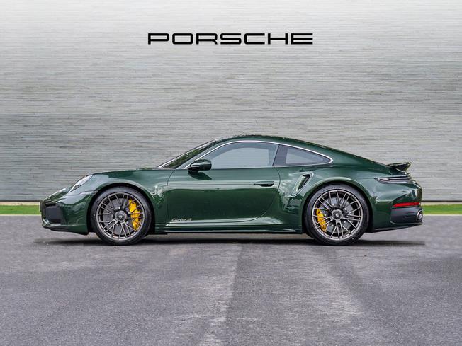 PORSCHE 911 Photo 5