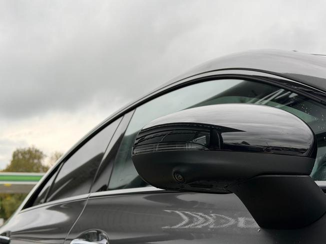 Mercedes-Benz Cla Class Photo 15