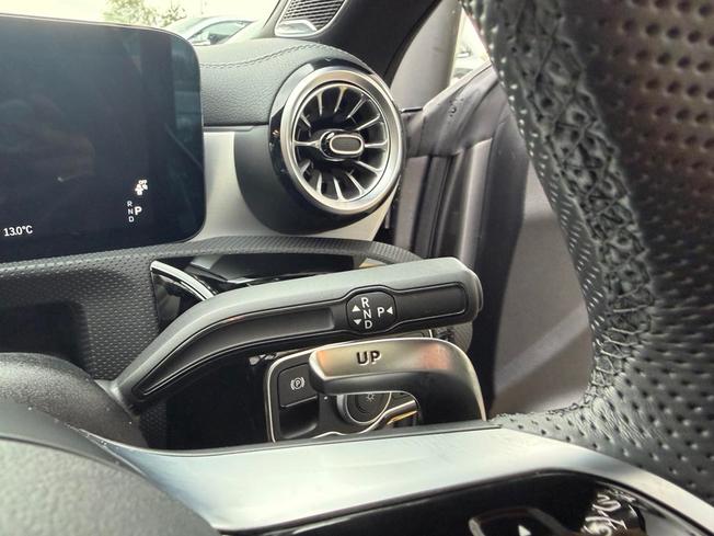 Mercedes-Benz Cla Class Photo 31