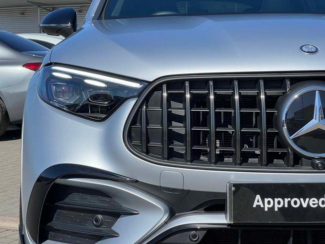 MERCEDES-BENZ Glc Photo 19