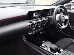 MERCEDES-BENZ A Class Photo 3