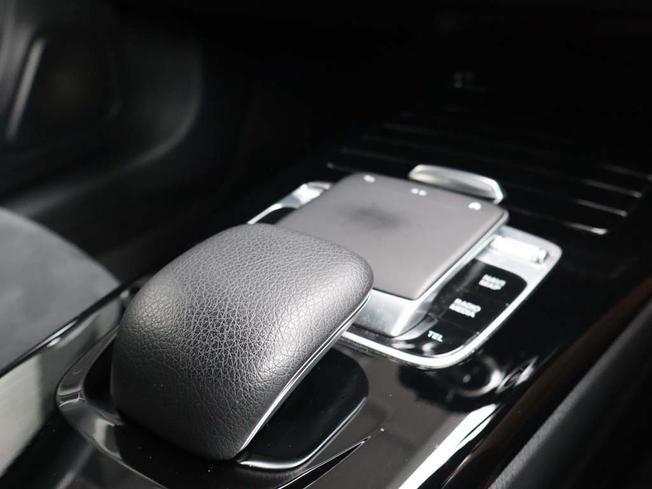 MERCEDES-BENZ A Class Photo 38