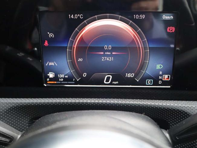 MERCEDES-BENZ A Class Photo 4