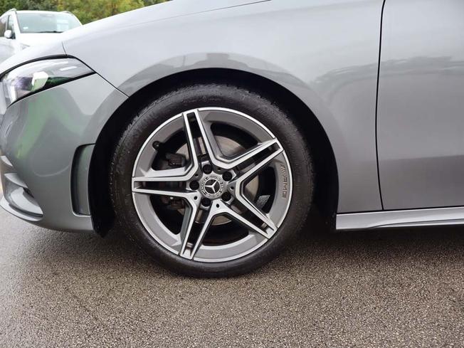 MERCEDES-BENZ A Class Photo 6