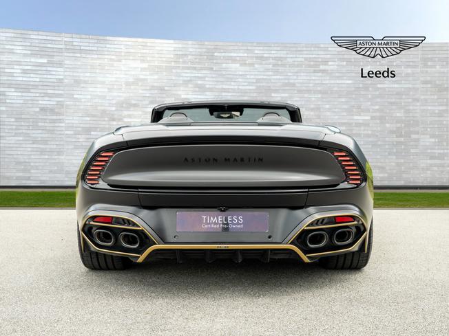 ASTON MARTIN Vanquish Photo 35