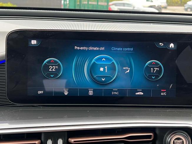 MERCEDES-BENZ EQC Photo 37