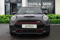 MINI Hatch Photo 4