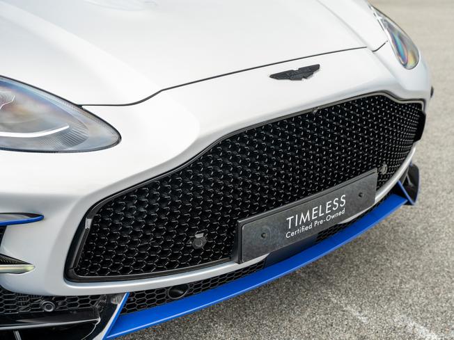 ASTON MARTIN DBX S Photo 48