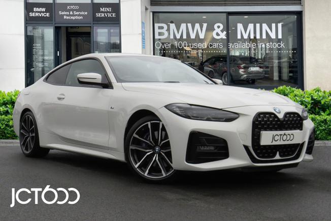 BMW 4 Series Photo 1