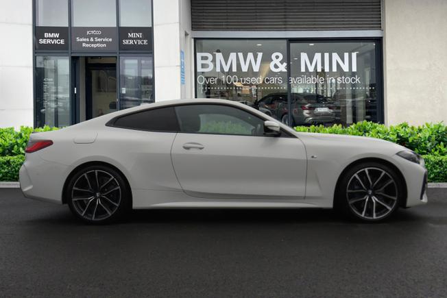 BMW 4 Series Photo 3