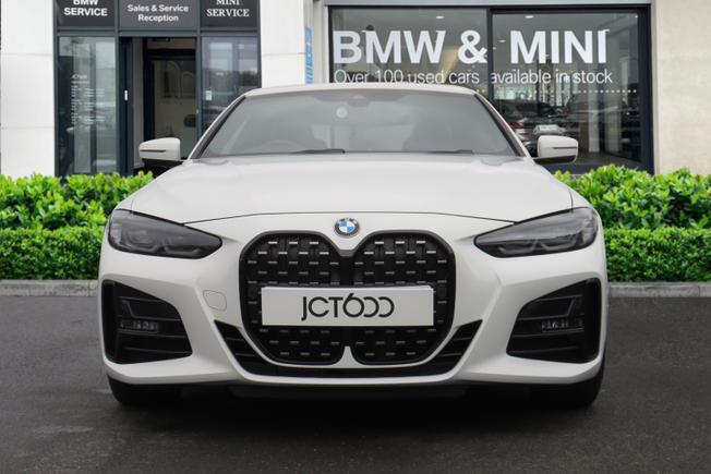 BMW 4 Series Photo 4