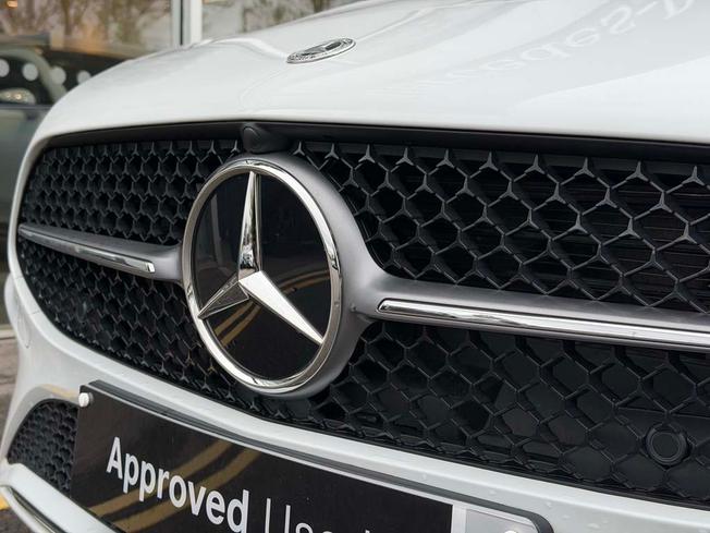 MERCEDES-BENZ A Class Photo 12