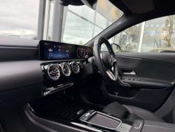 MERCEDES-BENZ A Class Photo 3
