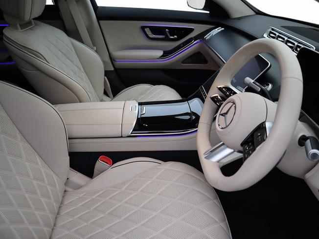 MERCEDES-BENZ S Class Photo 14