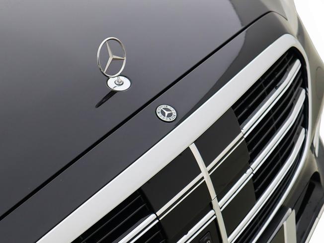 MERCEDES-BENZ S Class Photo 18