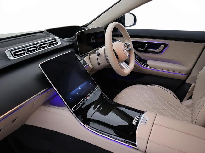 MERCEDES-BENZ S Class Photo 19