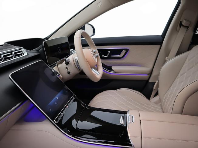 MERCEDES-BENZ S Class Photo 3