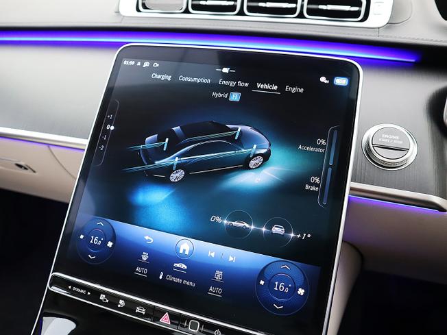 MERCEDES-BENZ S Class Photo 39