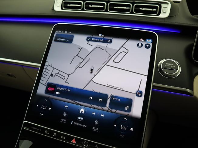 MERCEDES-BENZ S Class Photo 40