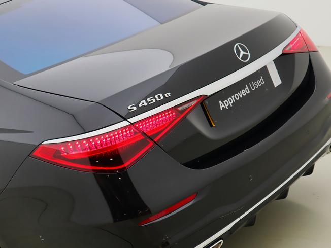 MERCEDES-BENZ S Class Photo 45