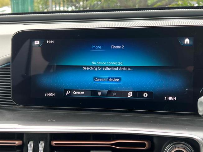 MERCEDES-BENZ EQC Photo 29