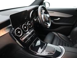 Mercedes-Benz Cle Photo 3