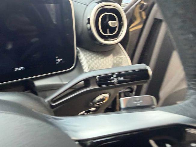 MERCEDES-BENZ Glc Photo 29