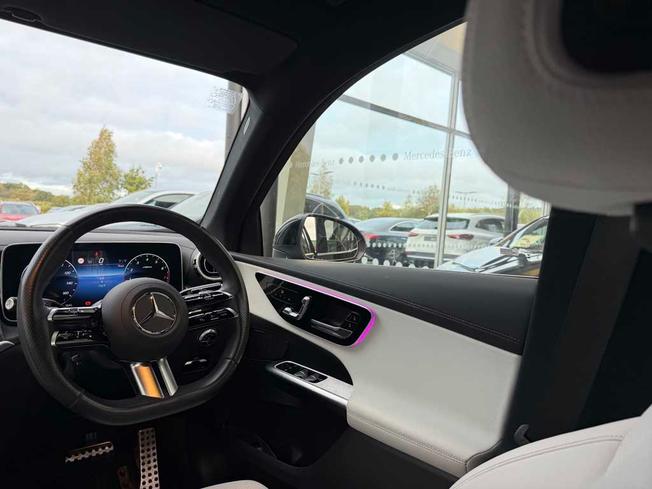 MERCEDES-BENZ Glc Photo 44