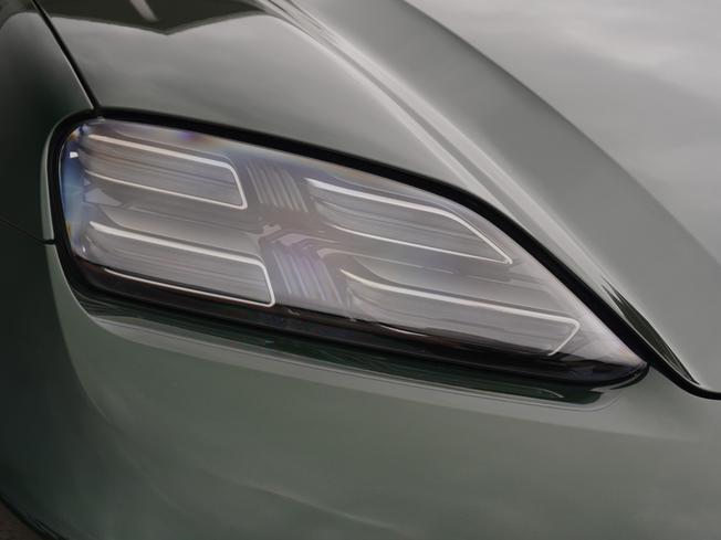 PORSCHE Macan Photo 37
