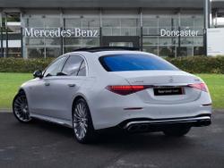 Mercedes-Benz S Class Photo 2