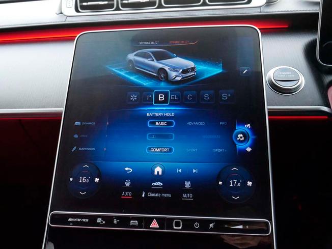 Mercedes-Benz S Class Photo 26