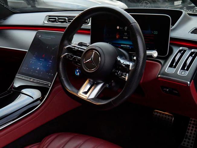 Mercedes-Benz S Class Photo 38