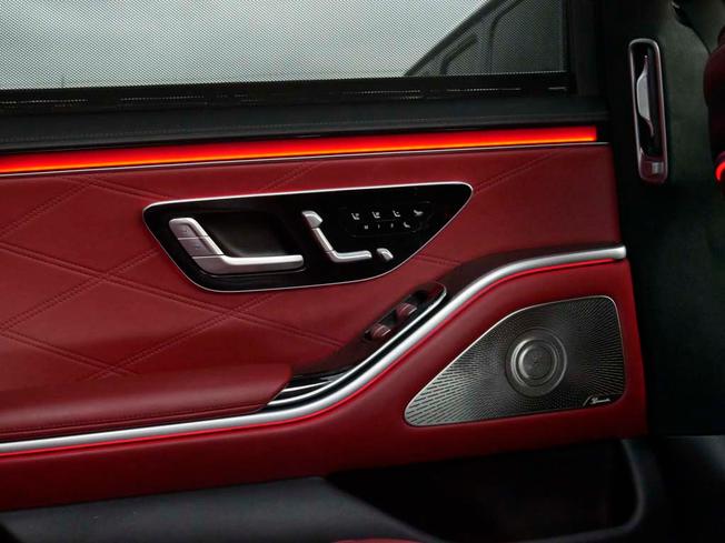 Mercedes-Benz S Class Photo 40