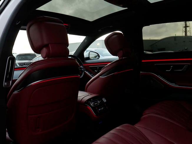 Mercedes-Benz S Class Photo 43