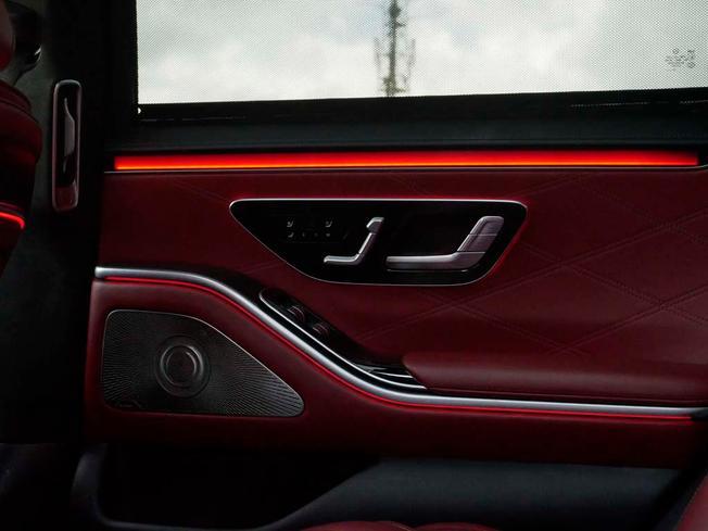 Mercedes-Benz S Class Photo 44