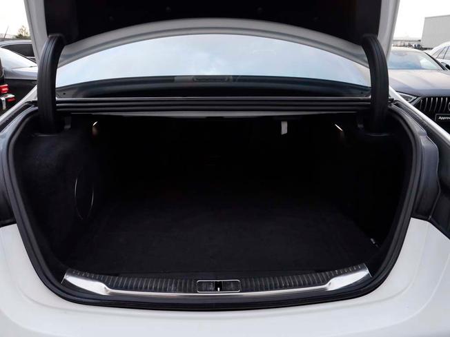 Mercedes-Benz S Class Photo 9