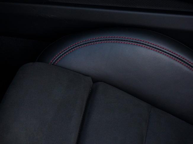 PORSCHE 911 Photo 14